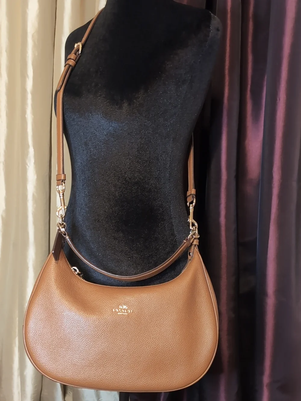 Coach Harley East West Hobo Bag Camel Brown Leather Shoulder Bag